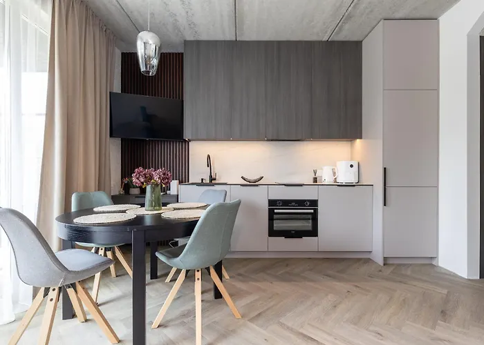 Sea Salt Palanga, Kunigiskiai